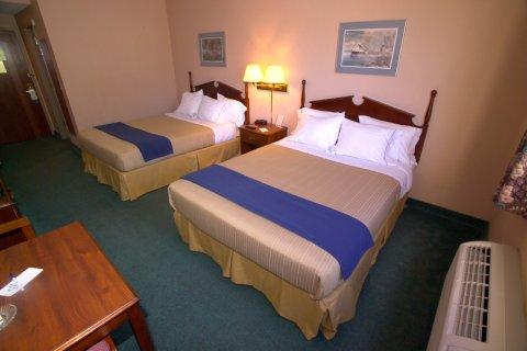 Hotel Express Ste Marie By Ihg