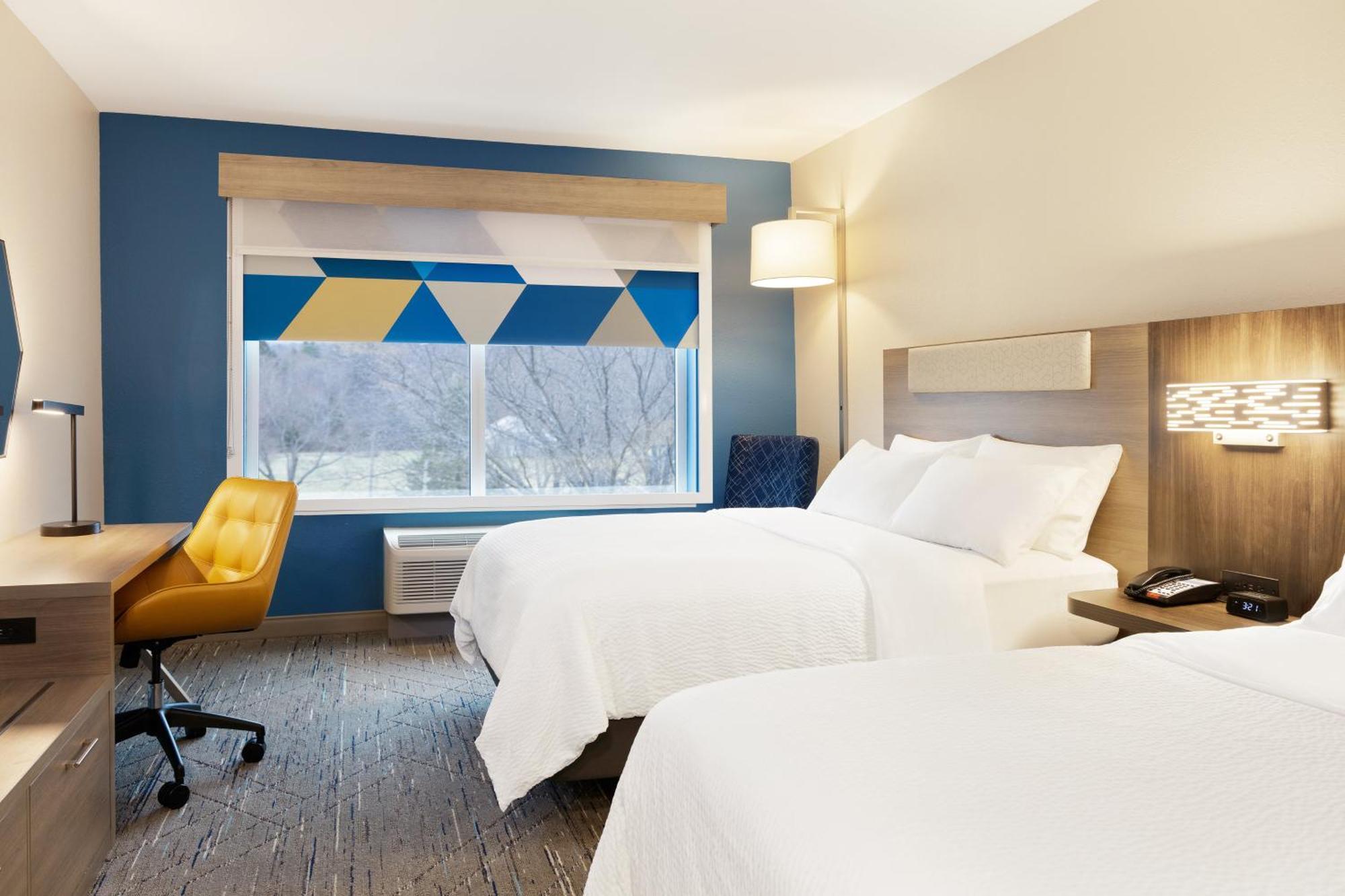 Hotel Express Ste Marie By Ihg